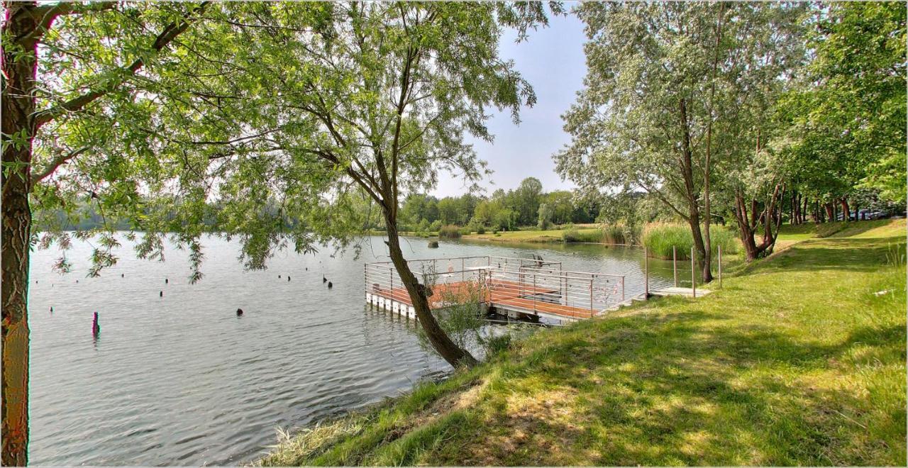 Отель Aquasole Mercallo Экстерьер фото