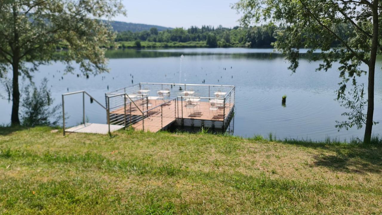 Отель Aquasole Mercallo Экстерьер фото